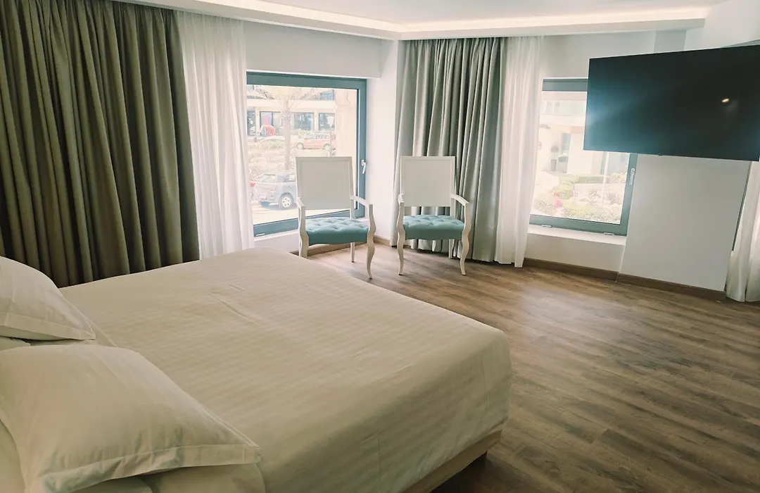 Ibiscus Hotel-1